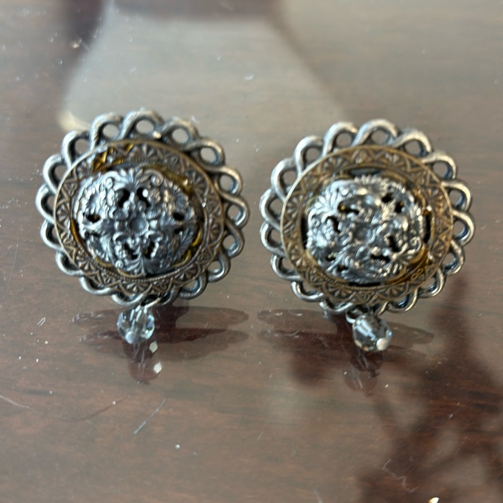Vintage Silver Medallion earrings